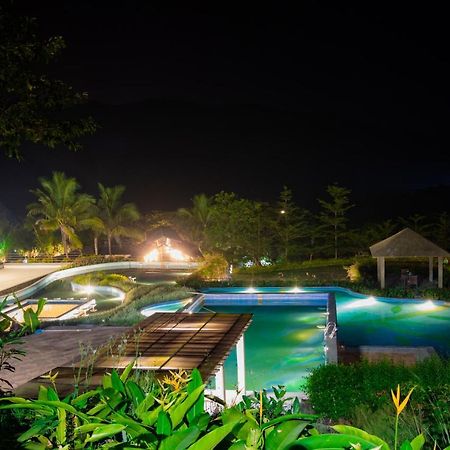 Encore A Boutique Resort Mulshi Εξωτερικό φωτογραφία