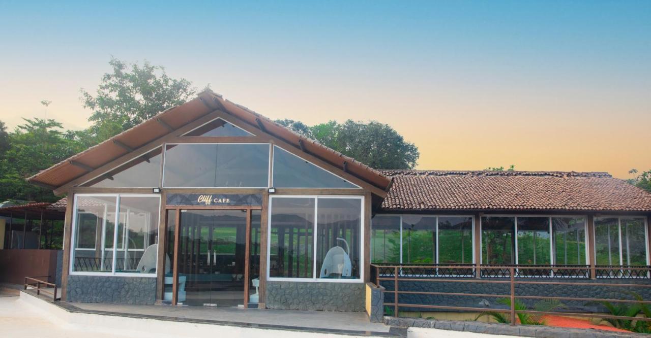 Encore A Boutique Resort Mulshi Εξωτερικό φωτογραφία
