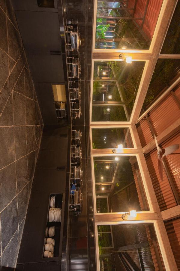 Encore A Boutique Resort Mulshi Εξωτερικό φωτογραφία